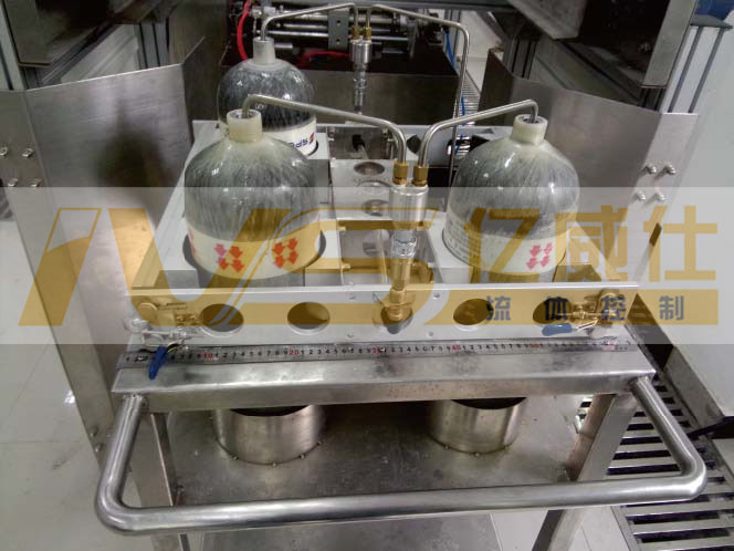 气瓶检测线实拍图2 气瓶检测线实拍图2