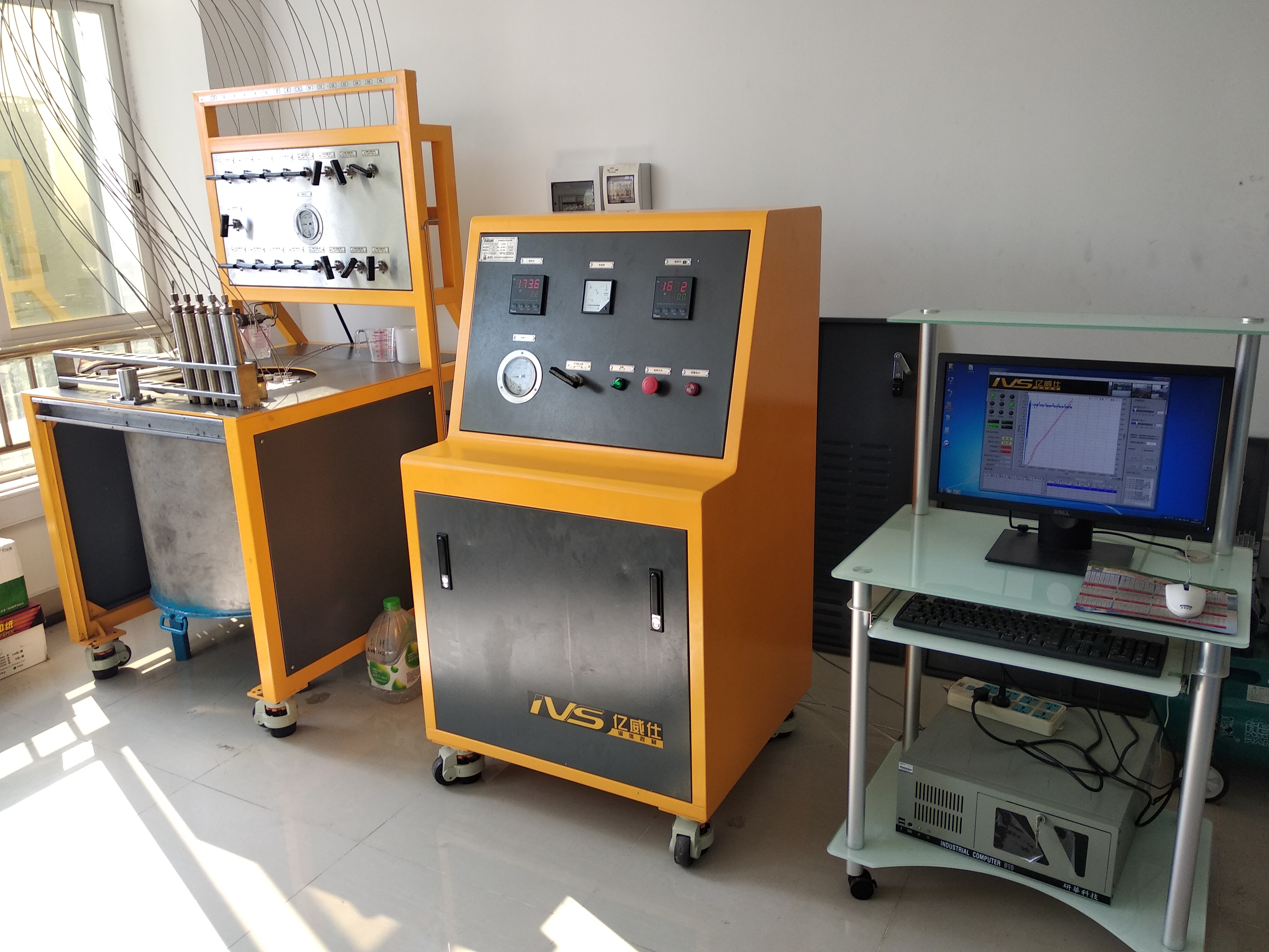 小容器高温高压，温度1000°，压力300MPa