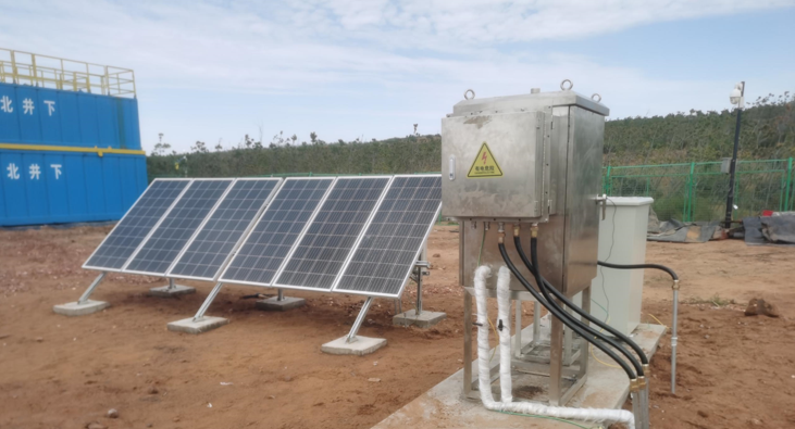 太阳能井口控制盘-井口现场实拍