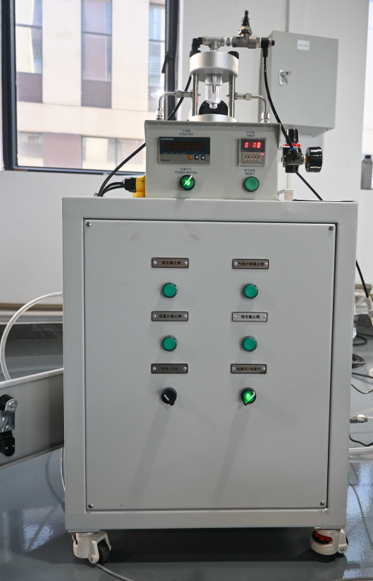 气体泄漏量测试装置