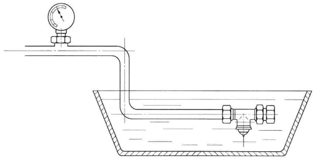 图 3 阀杆气密性试验装置示意图