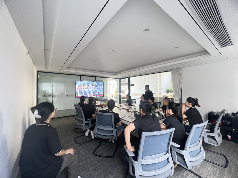 公司组织观看“纪念抗战胜利80周年·阅兵式”活动! 公司组织观看“纪念抗战胜利80周年·阅兵式”活动!